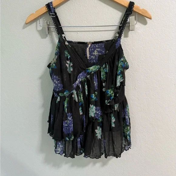 Free People Black Floral Peplum Cami Top Size M - Picture 1 of 5